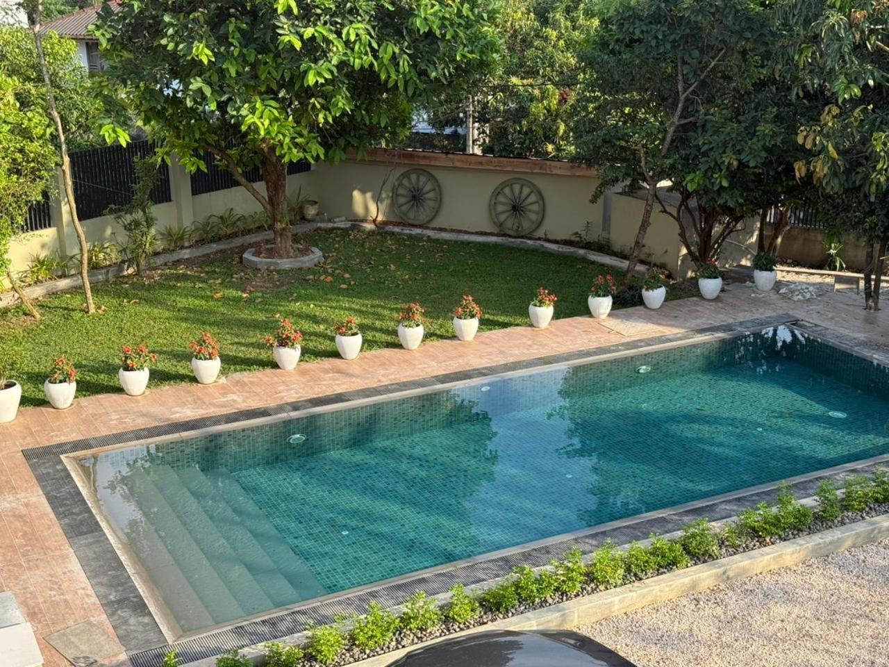 The Villa Kalbashi Kotte - Luxury Stay With Swimming Pool Sri Jayewardenepura Kotte Exterior photo